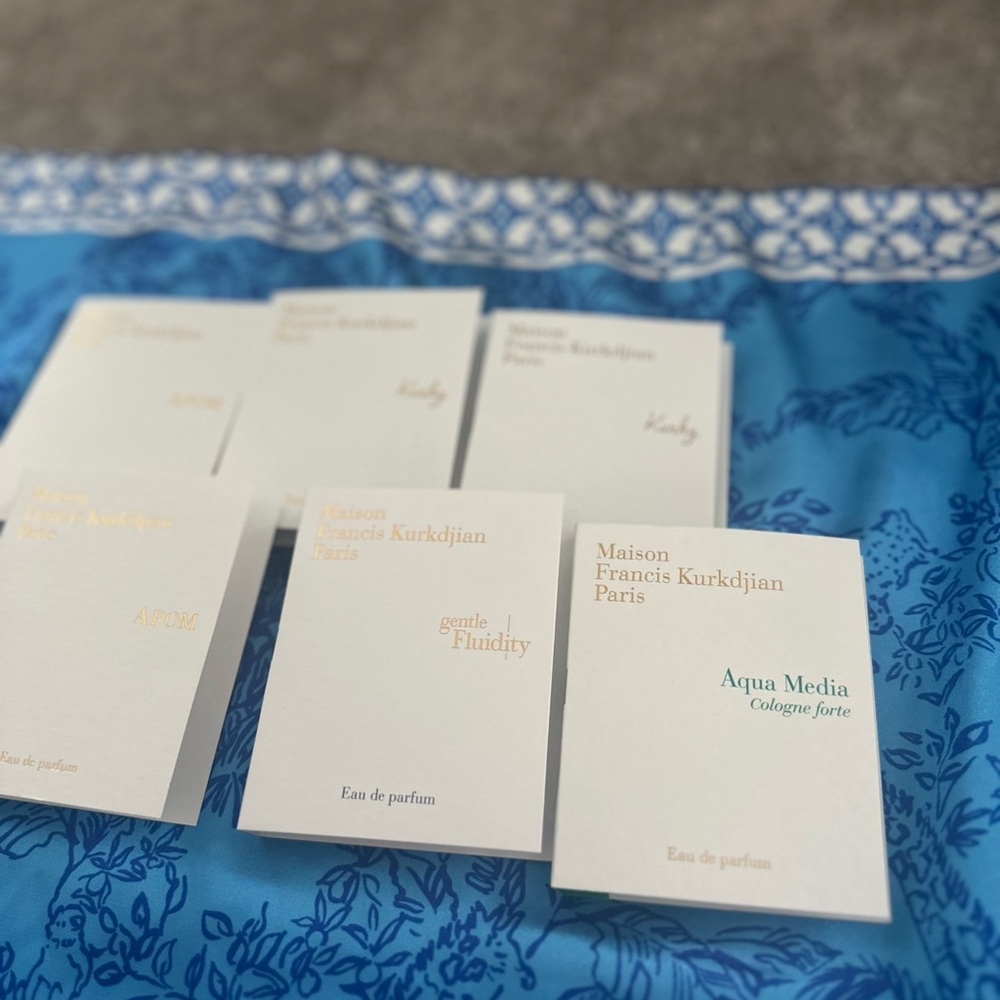 Sample Siza Maison Francis Kurkdjian APOM and More in Gold and White